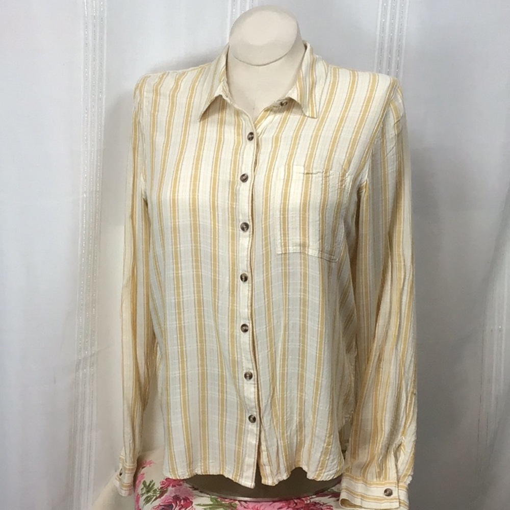 ⚜️ Maurices Silky Soft Mustard Gold and White Striped Long Sleeve Blouse Sz.L